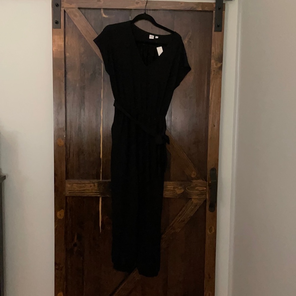 Gap factory size small petite jumpsuit
